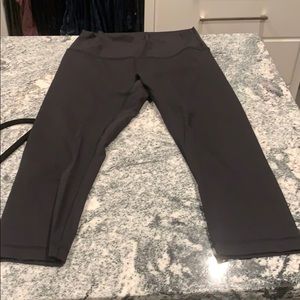 Lululemon Wunder Under Crop